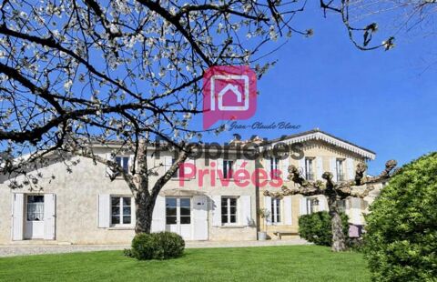   A 15 mn de Blaye - Au calme belle Girondine de village en pierre rénovée - 1970m2 habitables -7P- 4 Chambres -  1920 m2 de Terra Maison - 7 pièce(s) - 190 m²