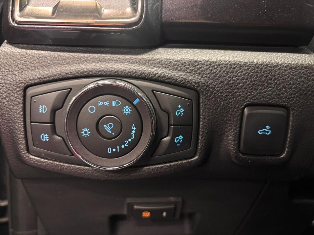 Ranger DOUBLE CABINE 2.0 ECOBLUE 213 BV10 WILDTRAK 2021 occasion 78200 Mantes La Jolie