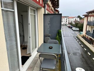  Appartement à louer 3 pièces 55 m²