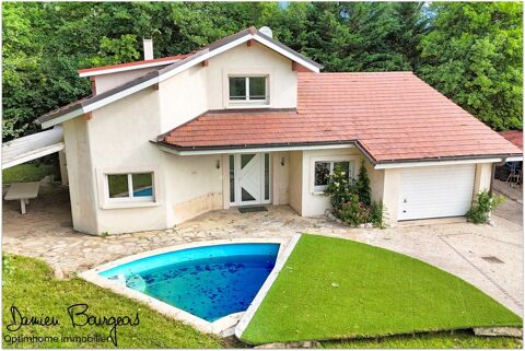   Maison individuelle T4 de 123 m� habitables avec sous-sol et grand terrain de 924 m� Maison - 5 pi�ce(s) - 123 m�