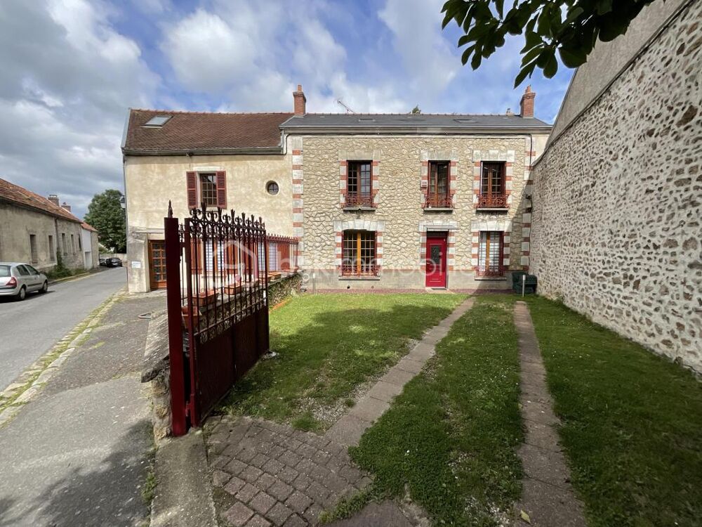 ? Ensemble immobilier polyvalent à Bouray-sur-Juine