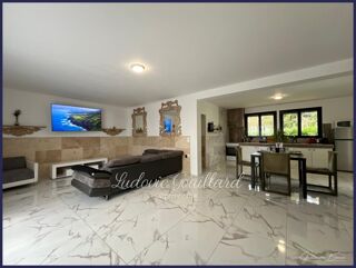  Maison à vendre 8 pièces 194 m²