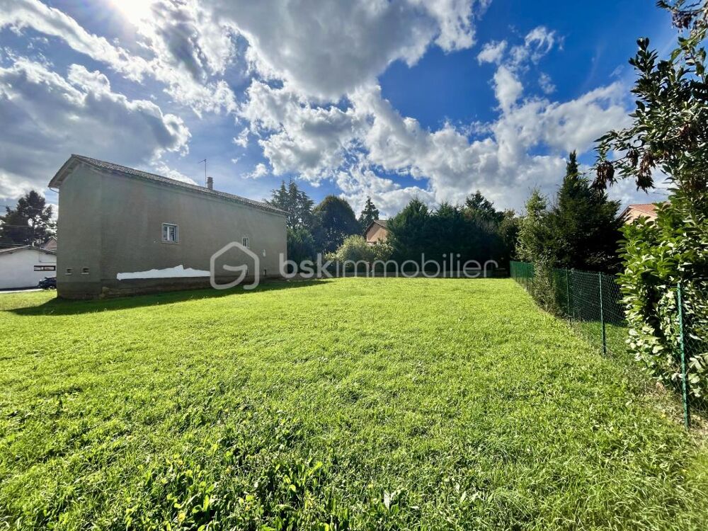 Vente Maison Maison ancienne à rénover – 200m² habitables sur 1 280m² de terrain Arnas