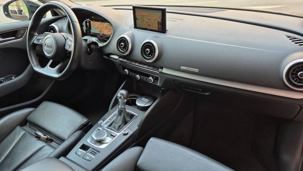 A3 35 TFSI 150 S-Tronic7 Design Luxe - Automatique Toit ouvrant 2019 occasion 76200 Dieppe