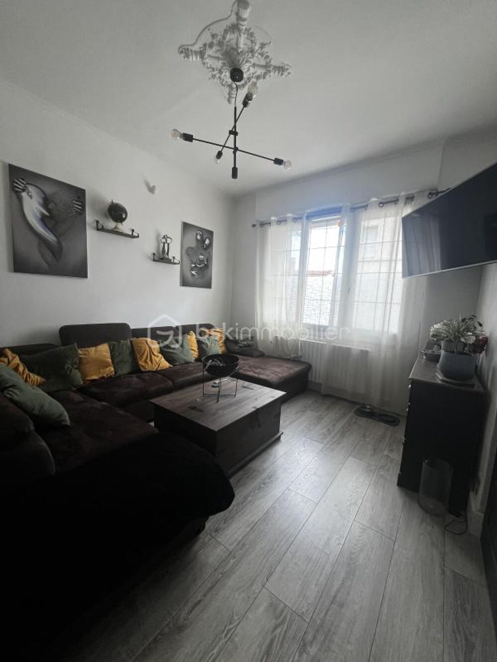 Vente Maison Maison semi-mitoyenne de 93 m² avec garage double, jardin et fort potentiel Beuvrages