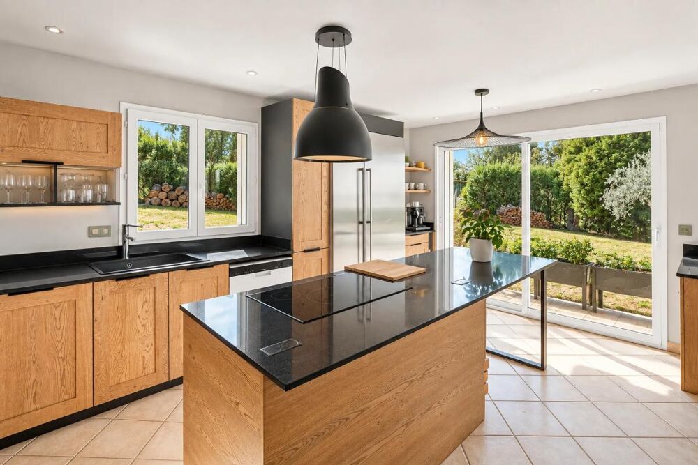 Maison de 9 pièces de 185 m² à Orgeval