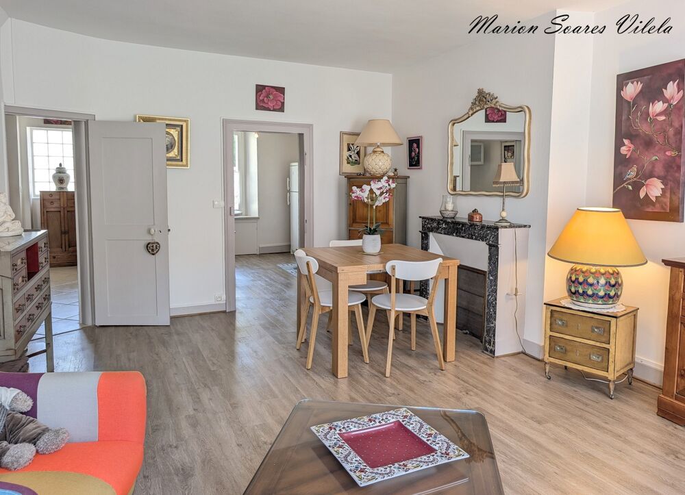 Vente Immeuble Immeuble- Local + beau duplex avec extérieur-CHAUMES-EN-BRIE centre Chaumes en brie
