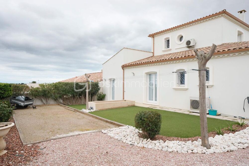 MAISON 5 CHAMBRES GARAGE TERRAIN 591M² PISCINE