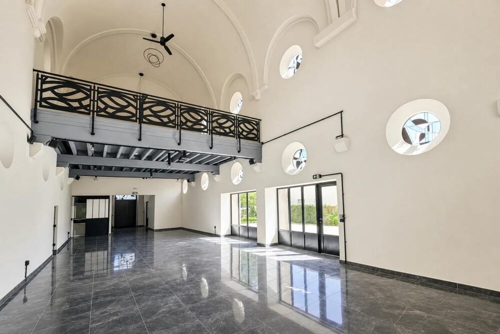 Domaine de réception de charme avec piscine - Parcelle 1 912 m²