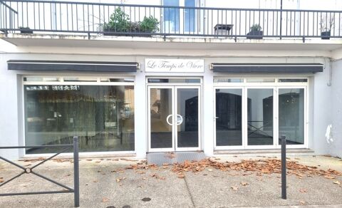 Local commercial 85m2 centre ville SAINT PIERRE D'OLERON (17) 1250 17310 Saint pierre d oleron