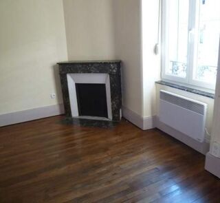  Appartement à louer 1 pièce 35 m²