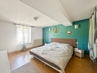  Maison  vendre 10 pices 250 m