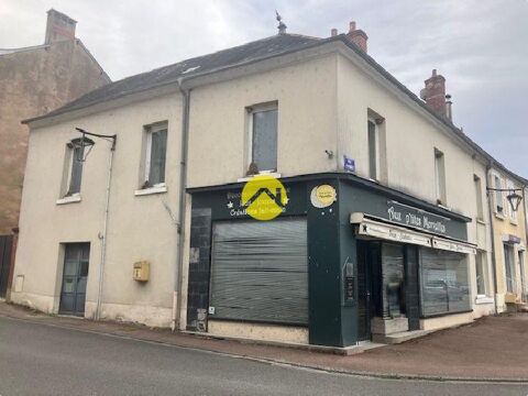Maison avec local commercial 85000 18220 Les aix d angillon