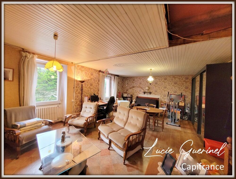 Maison familiale à Soulvache  195 m²  3 chambres  Dépendances  Fort potentiel daménagement