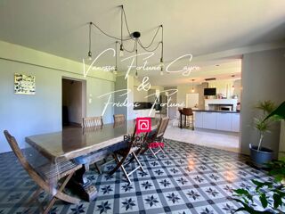  Maison � vendre 10 pi�ces 325 m�