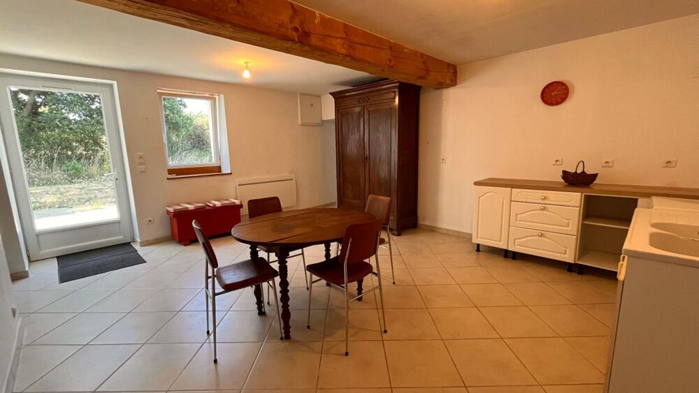 ST-ANDRÉ des EAUX - Maison d'environ 160 m² utiles - 4 chambres