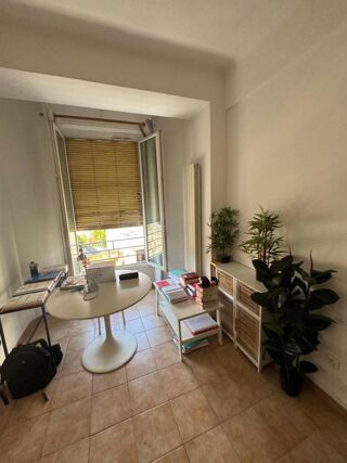  Appartement à louer 2 pièces 50 m²
