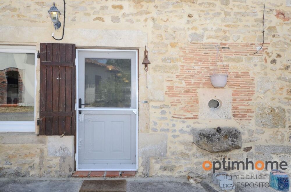? Charmante maison en pierre de 1780 pleine de caractère  Saint-Laurent-de-Céris (16) ??