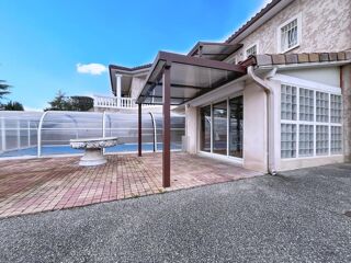  Maison � vendre 5 pi�ces 197 m�