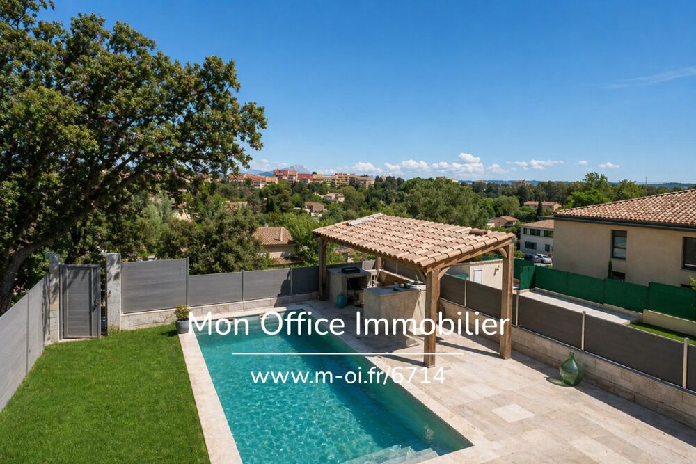 Référence : 6863-DVI. - Maison T5 de 107 m² sur terrain de 527 m², piscine et vue sur la Sainte-Victoire