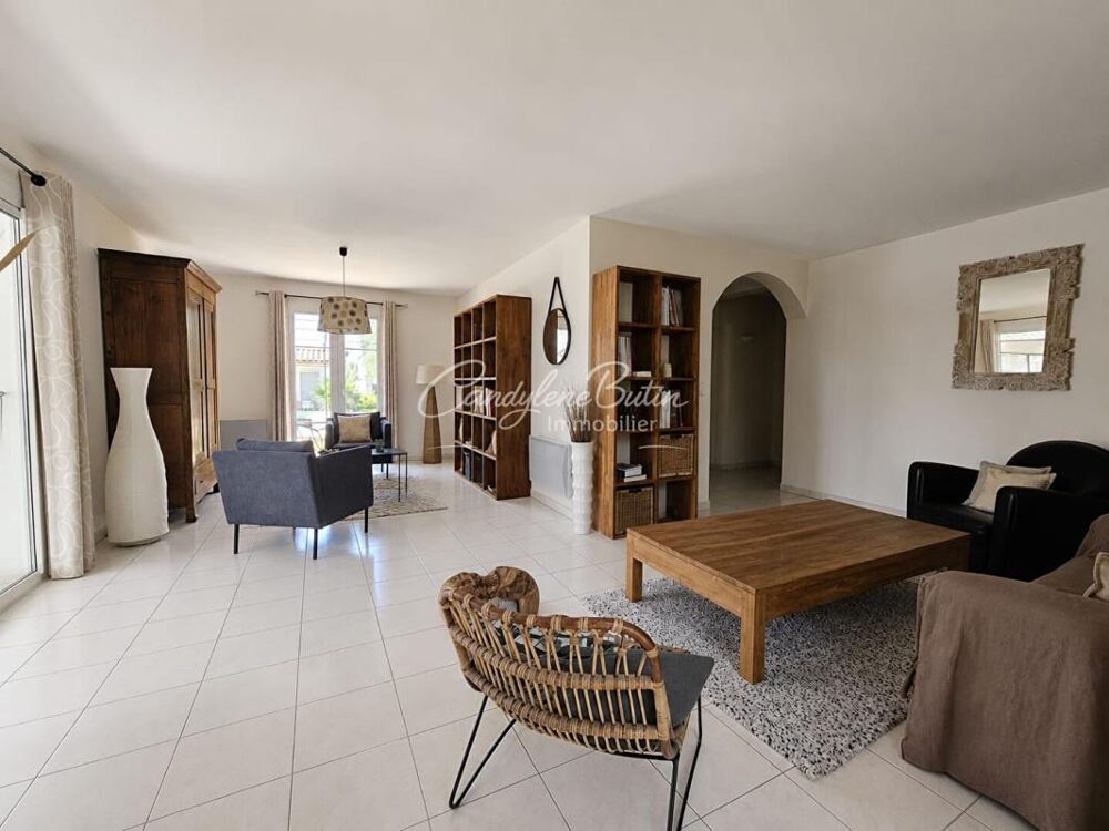 Vente Villa Belle propriété avec double garage piscine Beziers