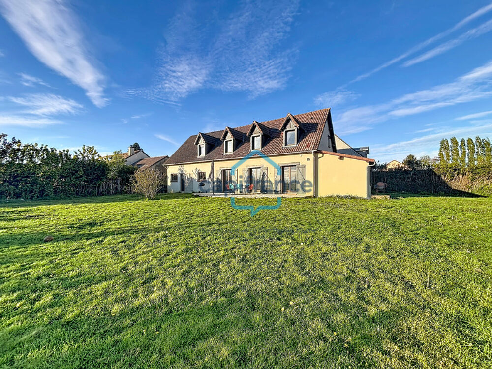 Maison familiale 5 chambres avec jardin et sous-sol complet  Morgny-la-Pommeraye