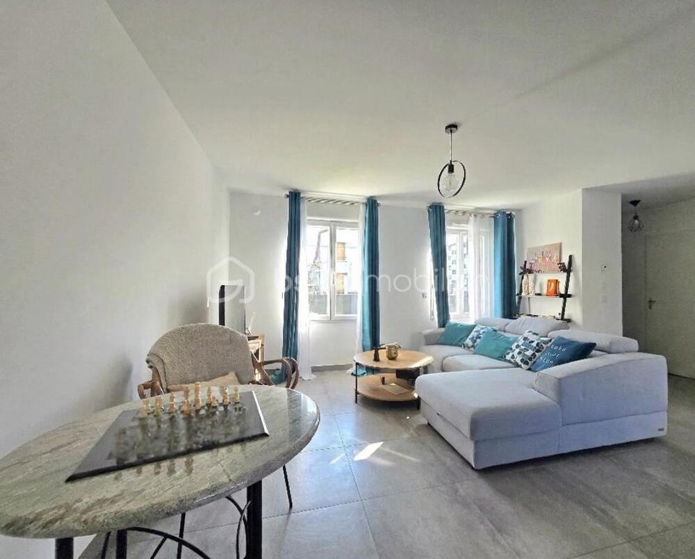 NOUVEAU maison de 118,14m² en plein coeur de la ville!