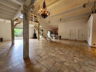  Maison à vendre 7 pièces 284 m²