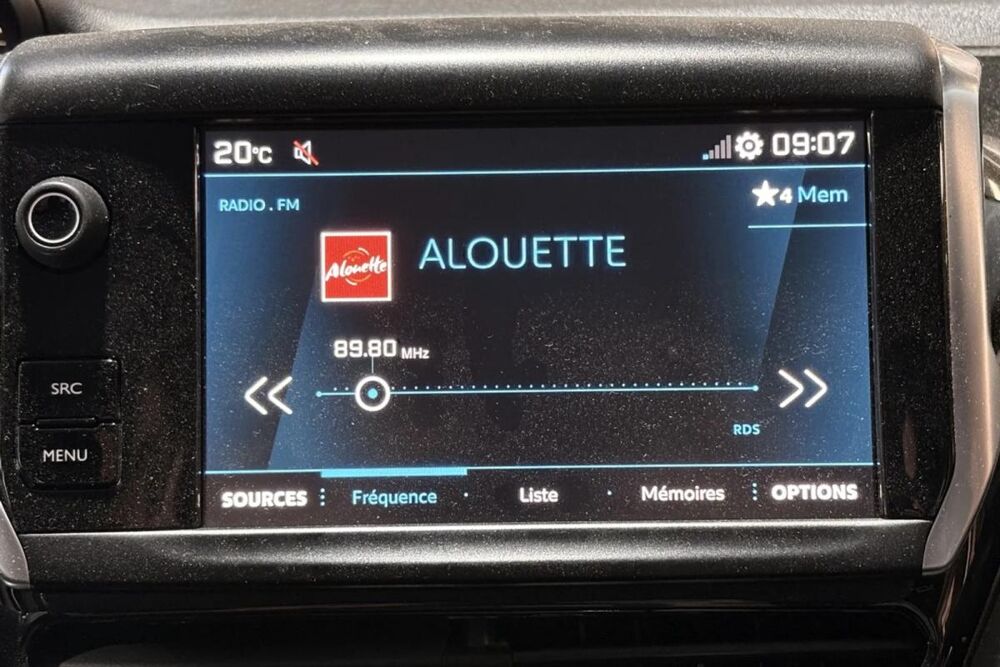 208 Phase 2 5 Portes 1.5 Blue HDi S&S 100 cv Signature 2019 occasion 85190 Venansault