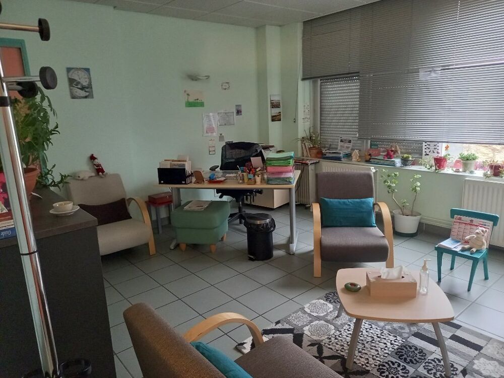   A VENDRE - BUREAUX Lons le saunier