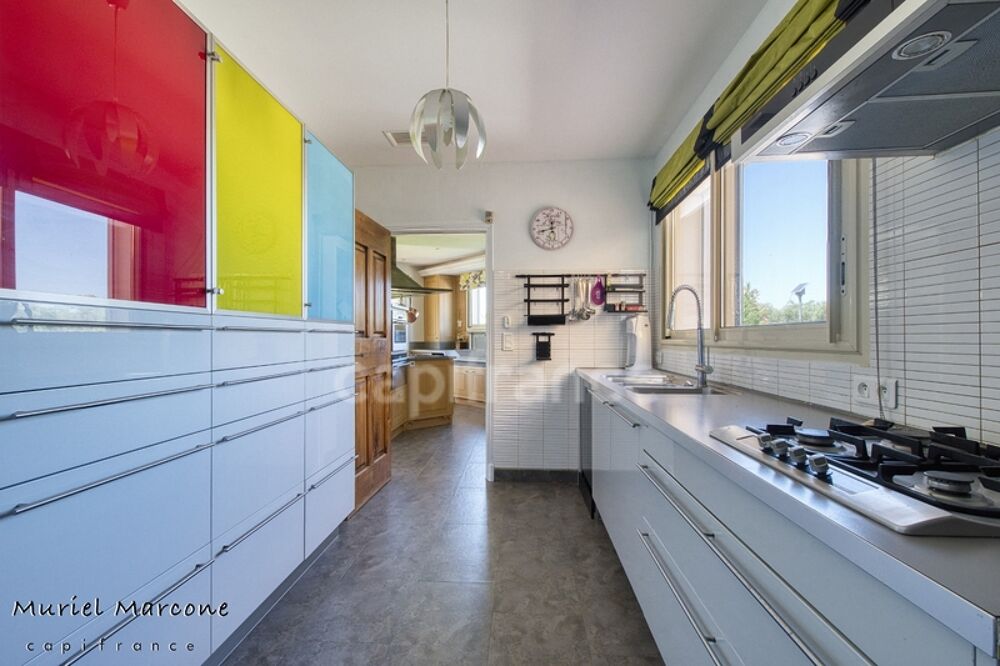 � vendre  Propri�t�/ch�teau Moules (13280)