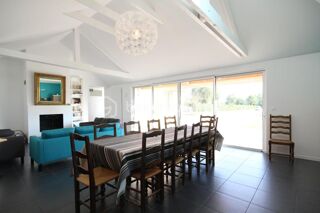 Propriété/château à vendre 5 pièces 158 m²