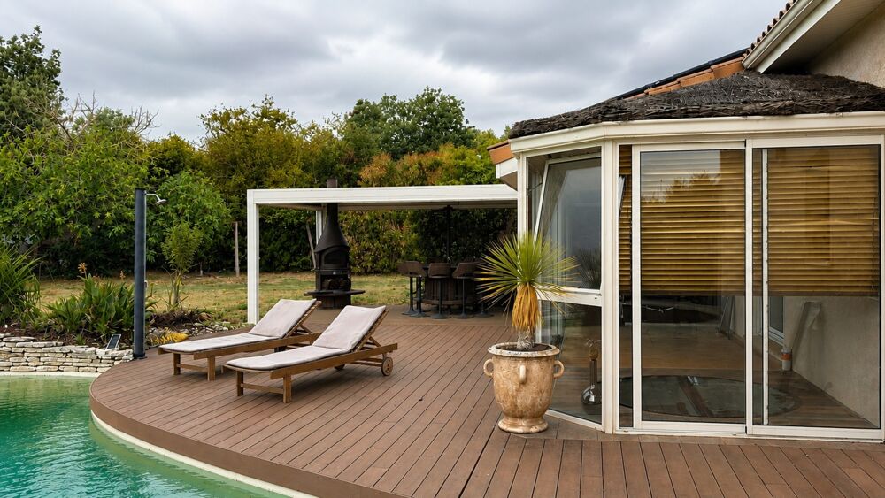 Vente Maison Maison T6 de 154m² de plain pied La tour du crieu