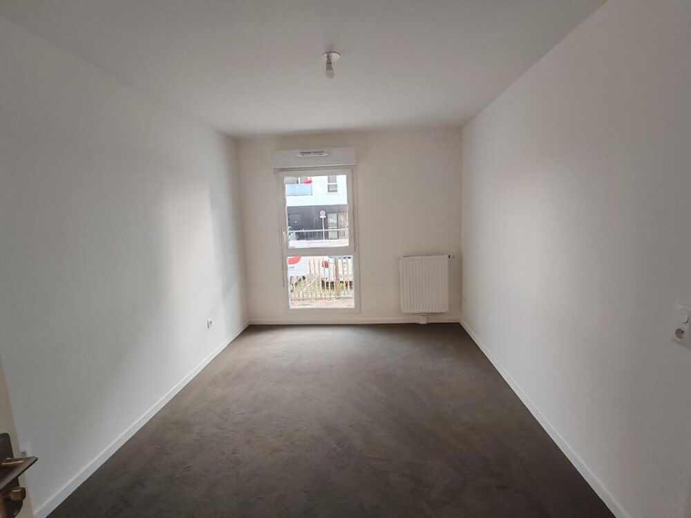 T2 avec balcon et parking à Amiens