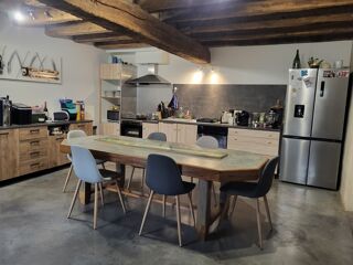 Vente Maison Maison à vendre 8 pièces (79) Terrain 867 m² Assais les jumeaux