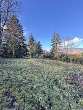  Terrain à vendre 3680 m²