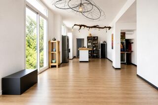  Propriété/château à vendre 8 pièces 400 m²