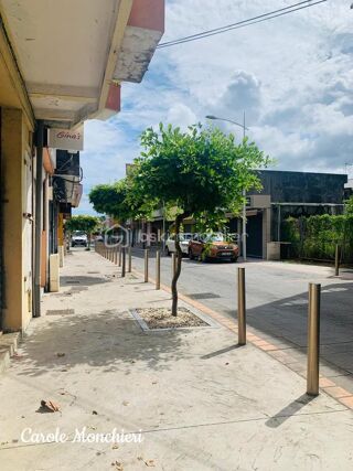  Immeuble � vendre 9 pi�ces 300 m�