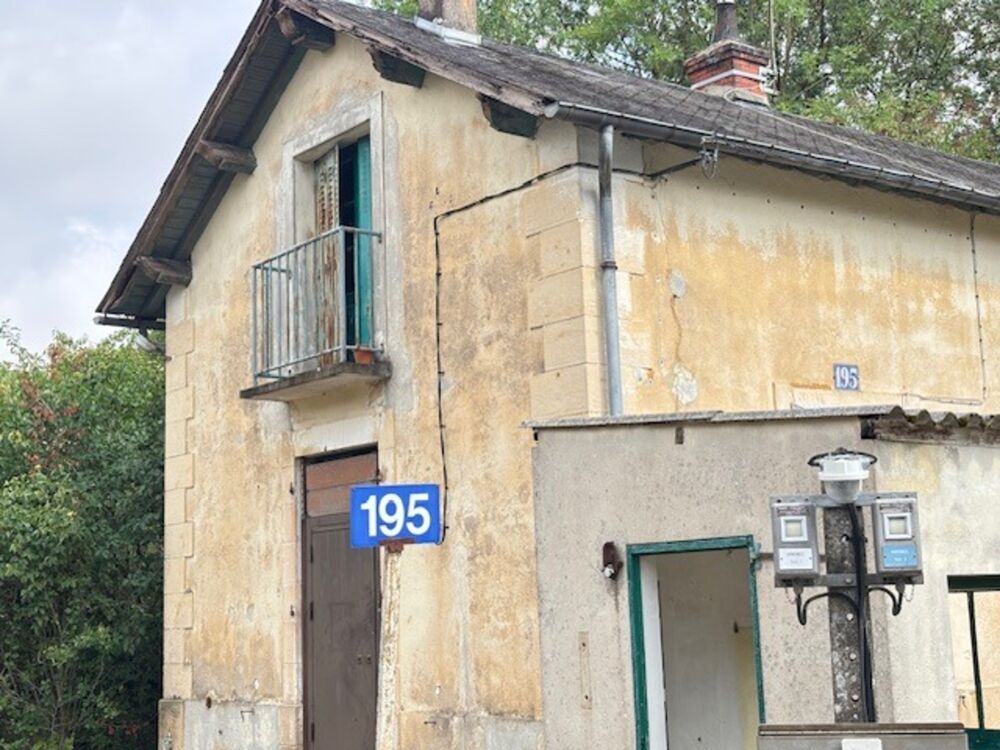Vente Maison Maison à vendre 4 pièces BENGY SUR CRAON (18) 68 m² terrain 1250 m² Bengy sur craon