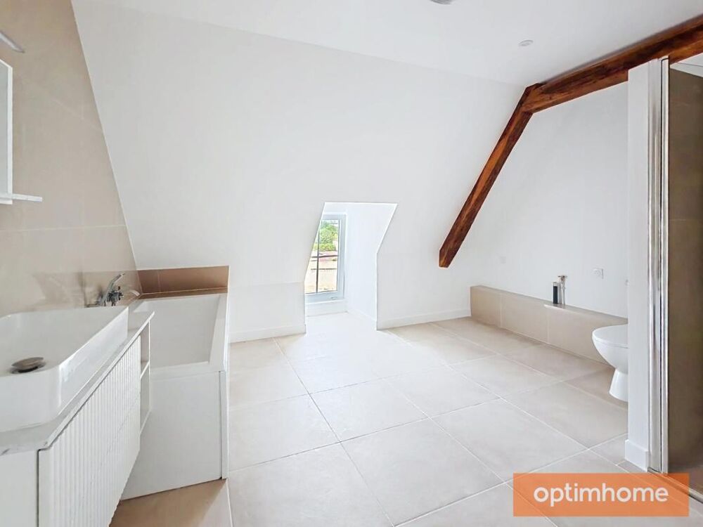 Appartement T4 de 106,10 m² entièrement rénové  DPE C  3 chambres  Mouy (60250)