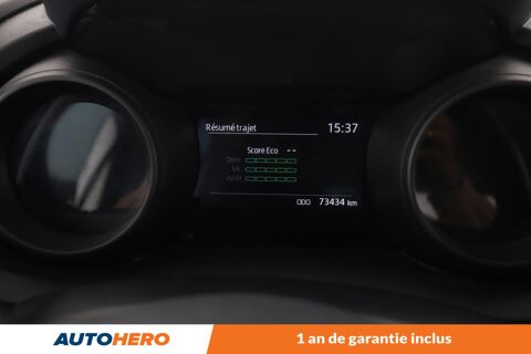 Yaris Cross 1.5 Hybride AWD-i Dynamic Business 116H 2022 occasion 92130 Issy-les-Moulineaux