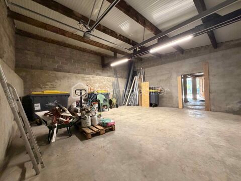 Local 118 m&sup2; – Double acc&egrave;s – Id&eacute;al Artisans, BTP & Stockage 515 71300 Montceau les mines