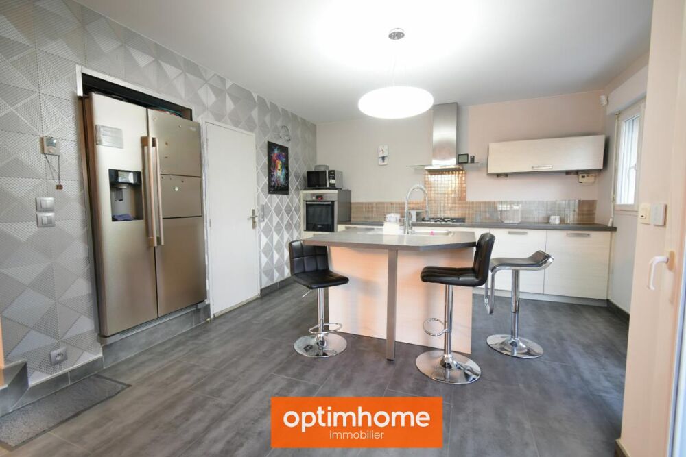 Vente Maison Maison de 108 m²au sol, 5 pièces avec double garages Pont pean