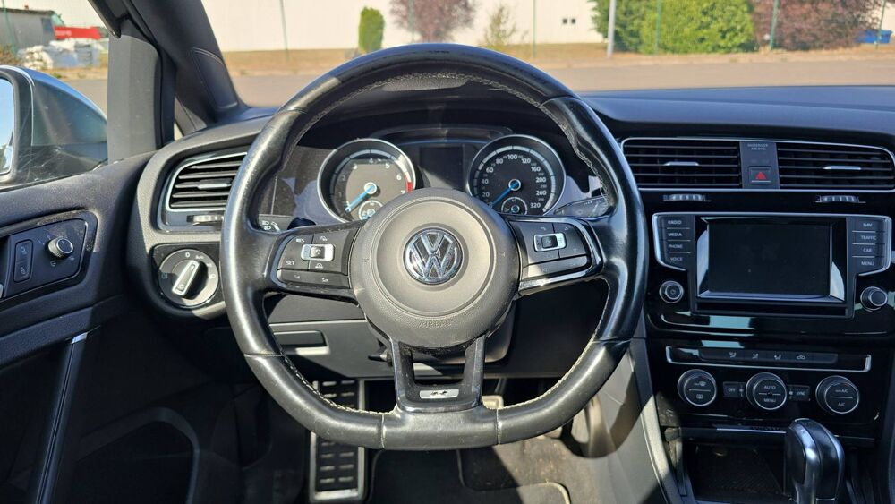 Golf VII 2.0 TSI 300 4Motion DSG6 R - Automatique 2015 occasion 52300 Joinville