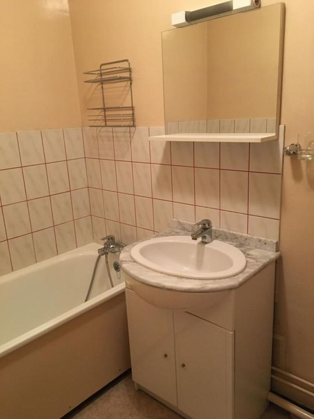 Location Appartement Studio de 28m2 à louer sur Reims Reims