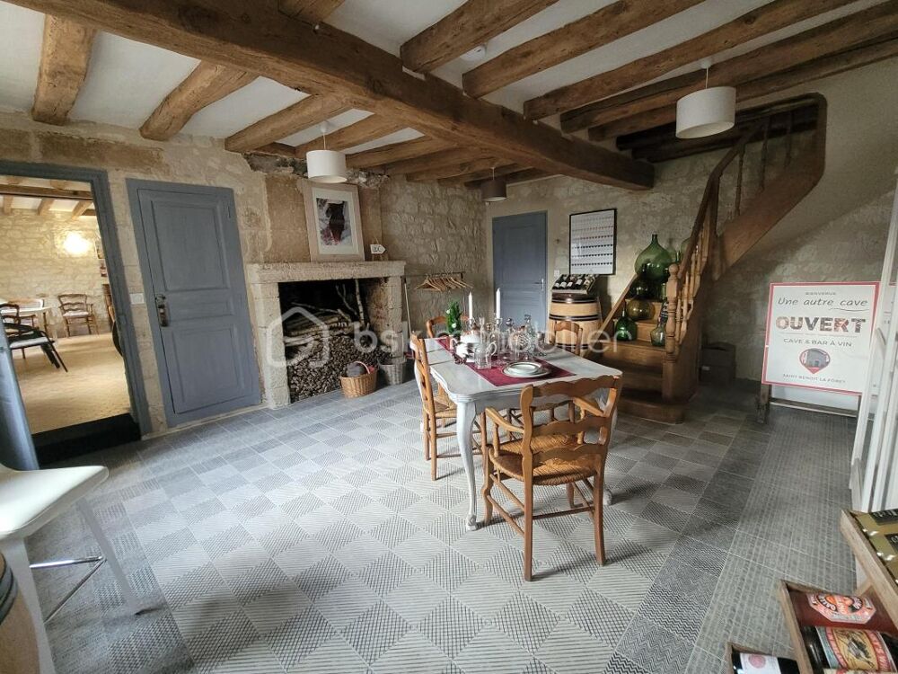 Belle propriété en coeur de village proche de Chinon