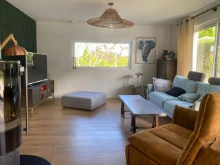  Maison à vendre 9 pièces 238 m²