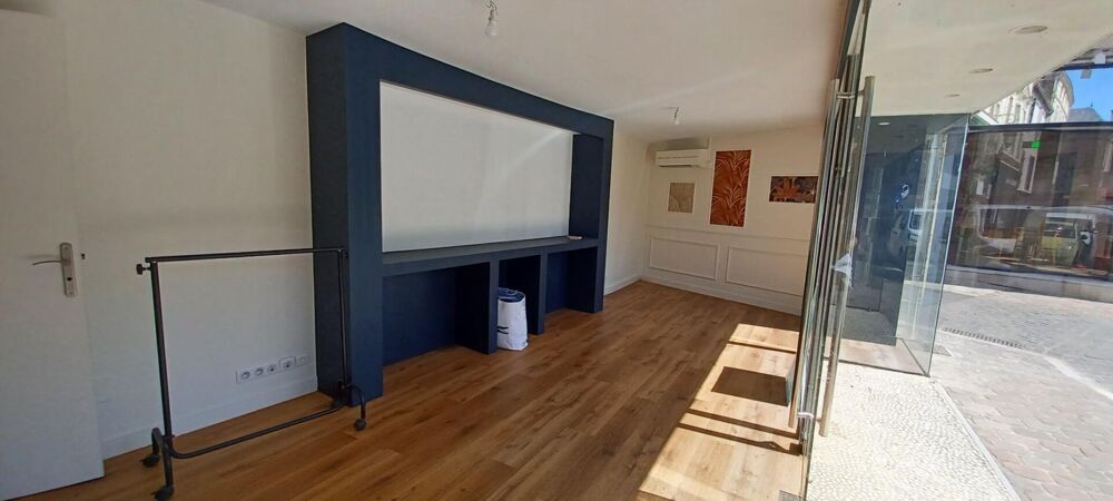 Vente Immeuble Immeuble commercial  hyper centre Fontenay le comte