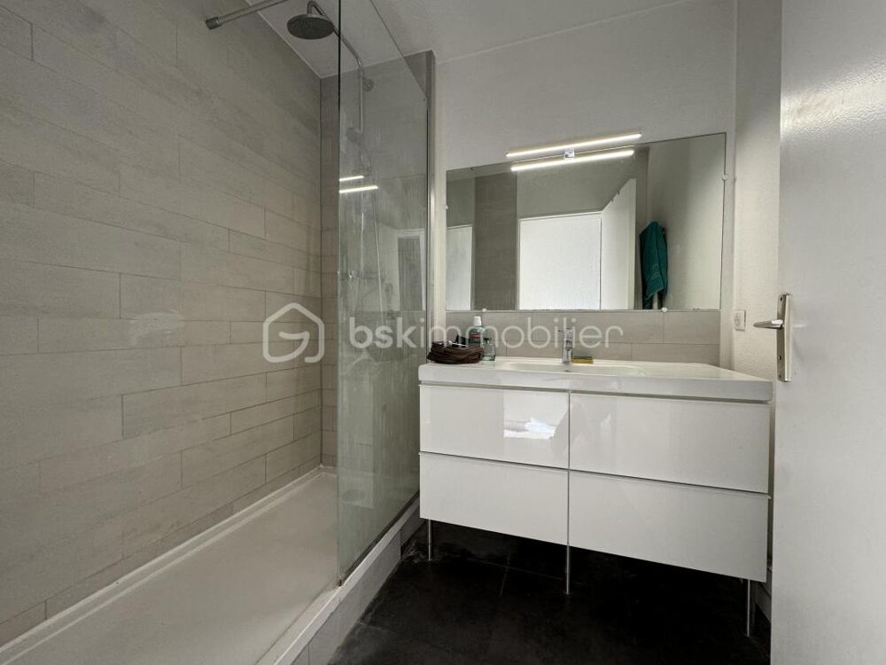 Vente Appartement Forte rentabilité, appartement avec terrasse et parking Montpellier