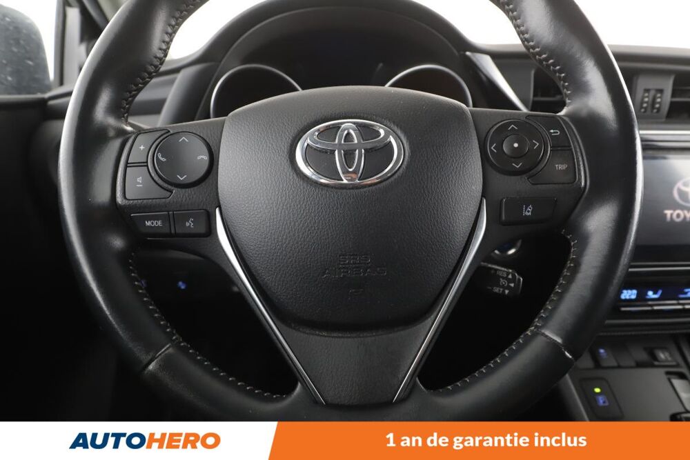 Auris 1.8 Hybride Collection CVT Auto 136H 2018 occasion 92130 Issy-les-Moulineaux